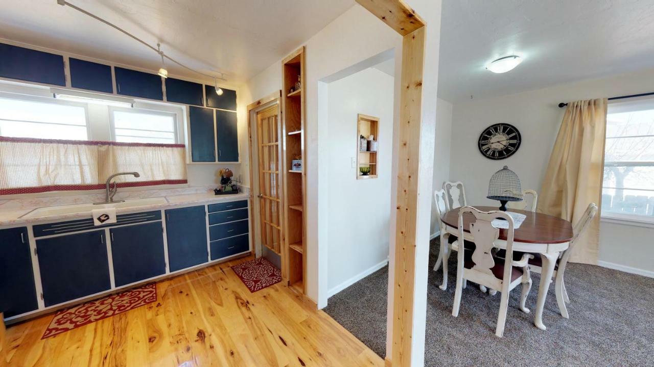 Wisteria Vine Cottage 몬티첼로 외부 사진
