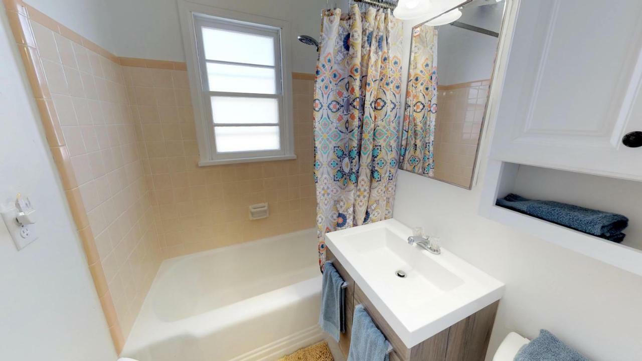 Wisteria Vine Cottage 몬티첼로 외부 사진